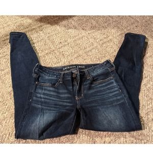 Women's Size 8 American Eagle Dark Wash Jeggings